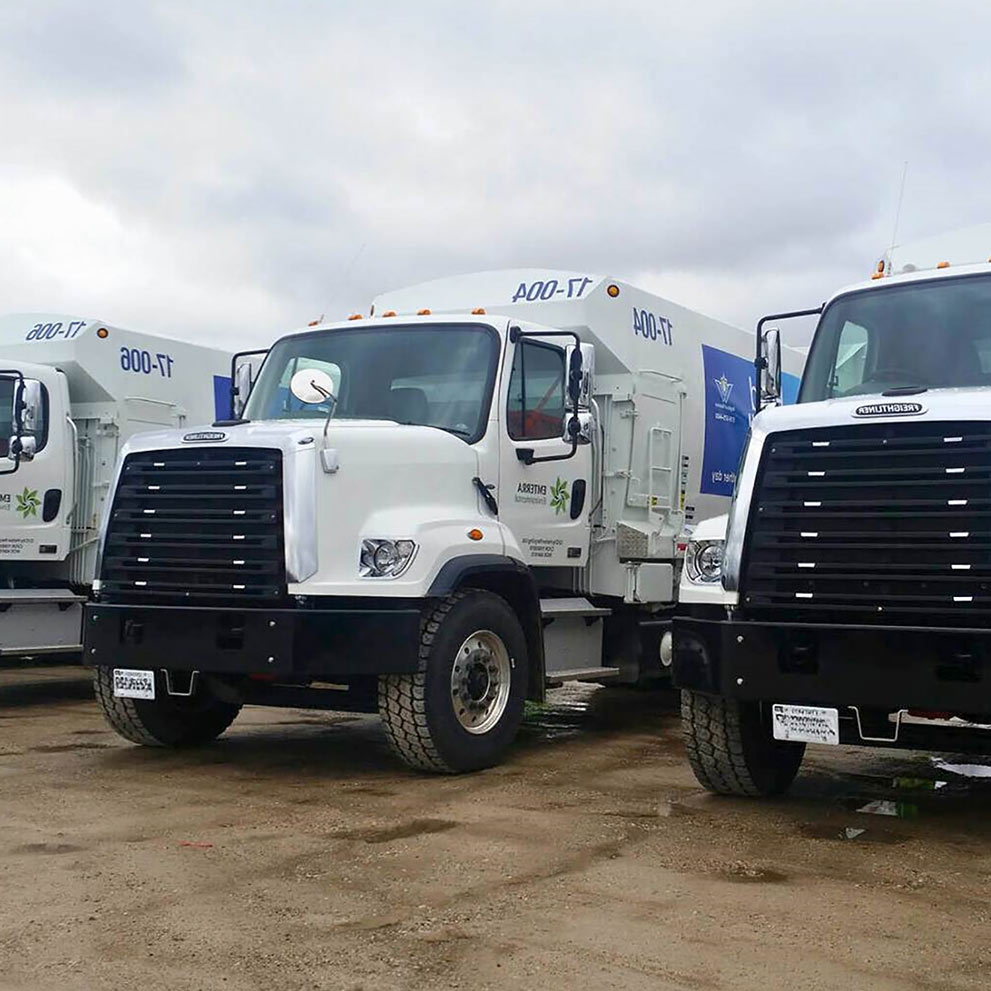 RV + Moter Home Wash